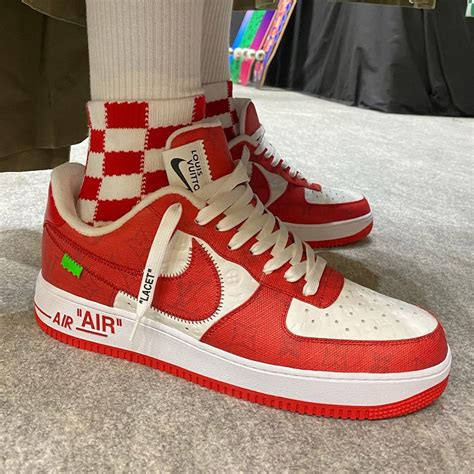 lv xnike